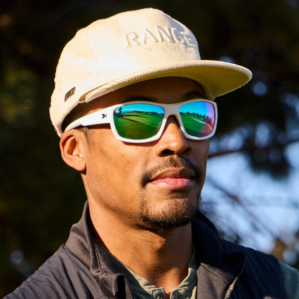 Men wearing Aura High stakes Sunglasses