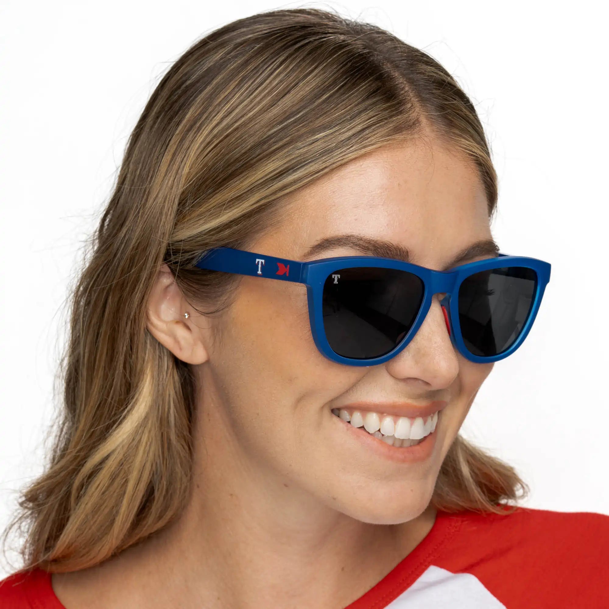 Woman wearing MLB Texas Rangers Sunglasses
