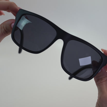 Lifestyle video of Black on Black Torrey Pines Sunglasses
