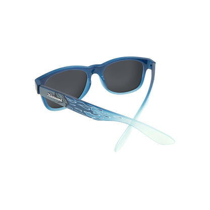 Knockaround x Shark Week Collaboration 2022, Back